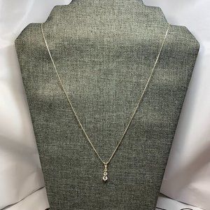 .925 Box 1mm Chain With .925 CZ Pendant. Preowned. (570)